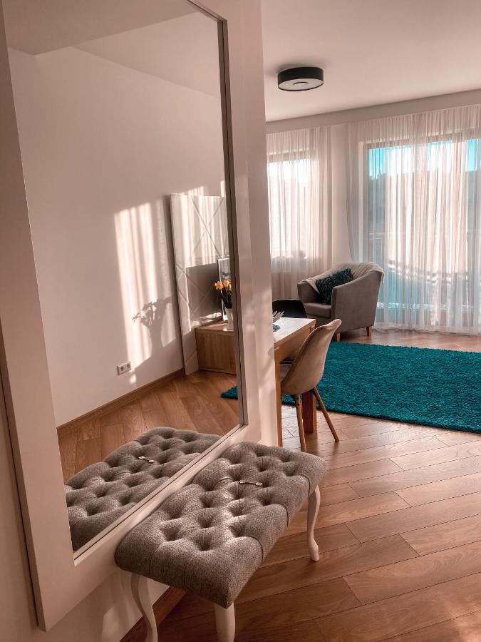 Apartament Solna 80 - Centrum Miasta Z Podziemnym Garazem Kielce Buitenkant foto